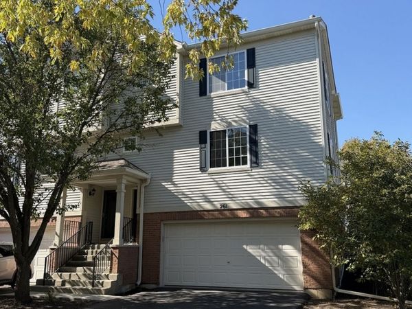 261 Evergreen Circle , Gilberts, IL 60136