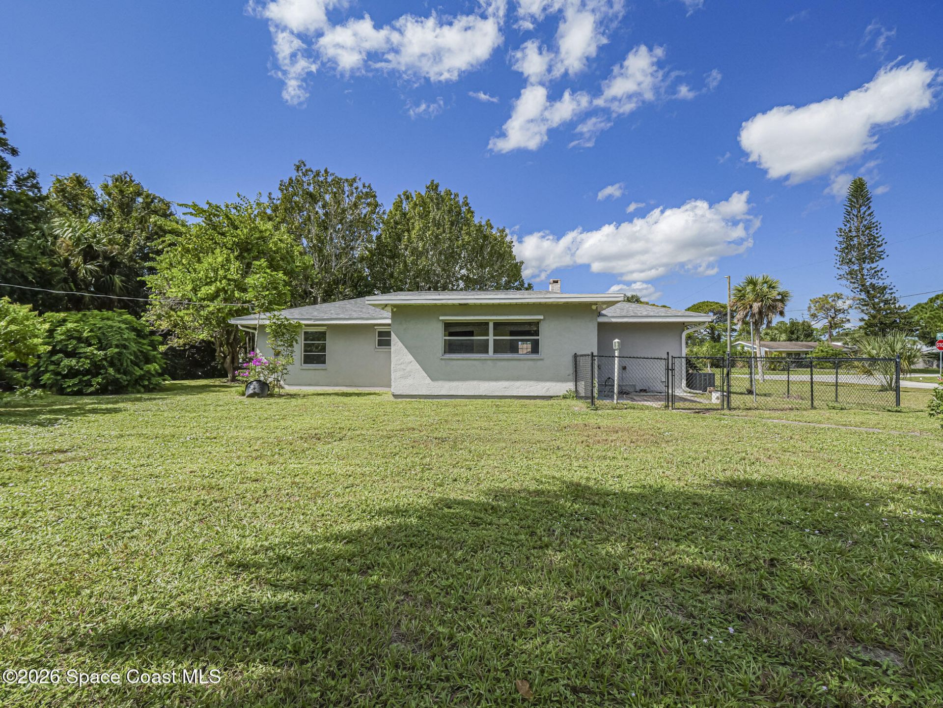 133 Easy Street, Sebastian, FL 32958 Photo