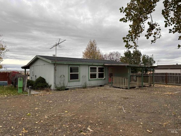 13719 SW Truman St, Mountain Home, ID 83647