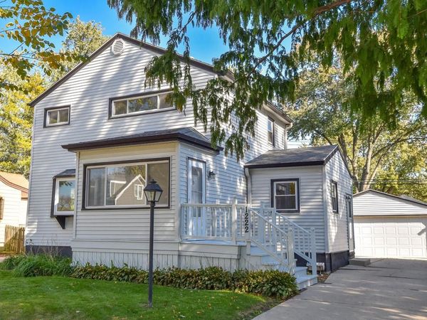 1222 S 118th STREET, West Allis, WI 53214