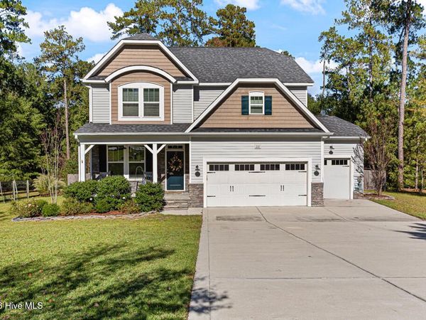 221 Pristine Court , West End, NC 27376