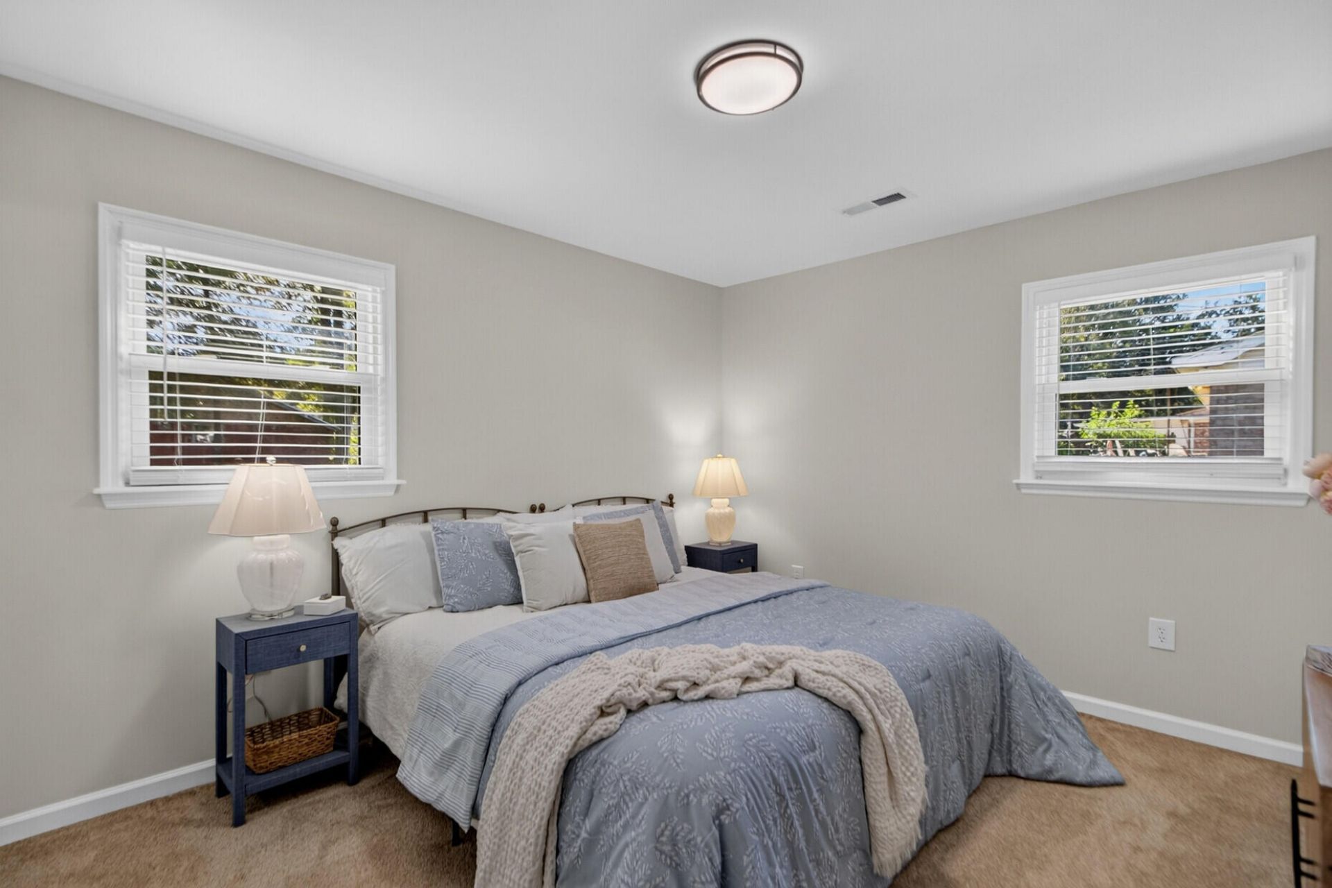 120 Clarine Drive Photo 16