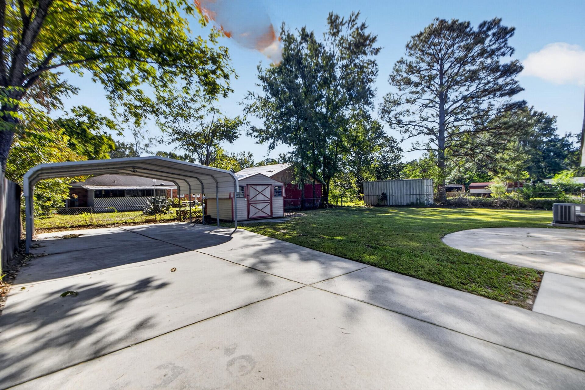 120 Clarine Drive Photo 31