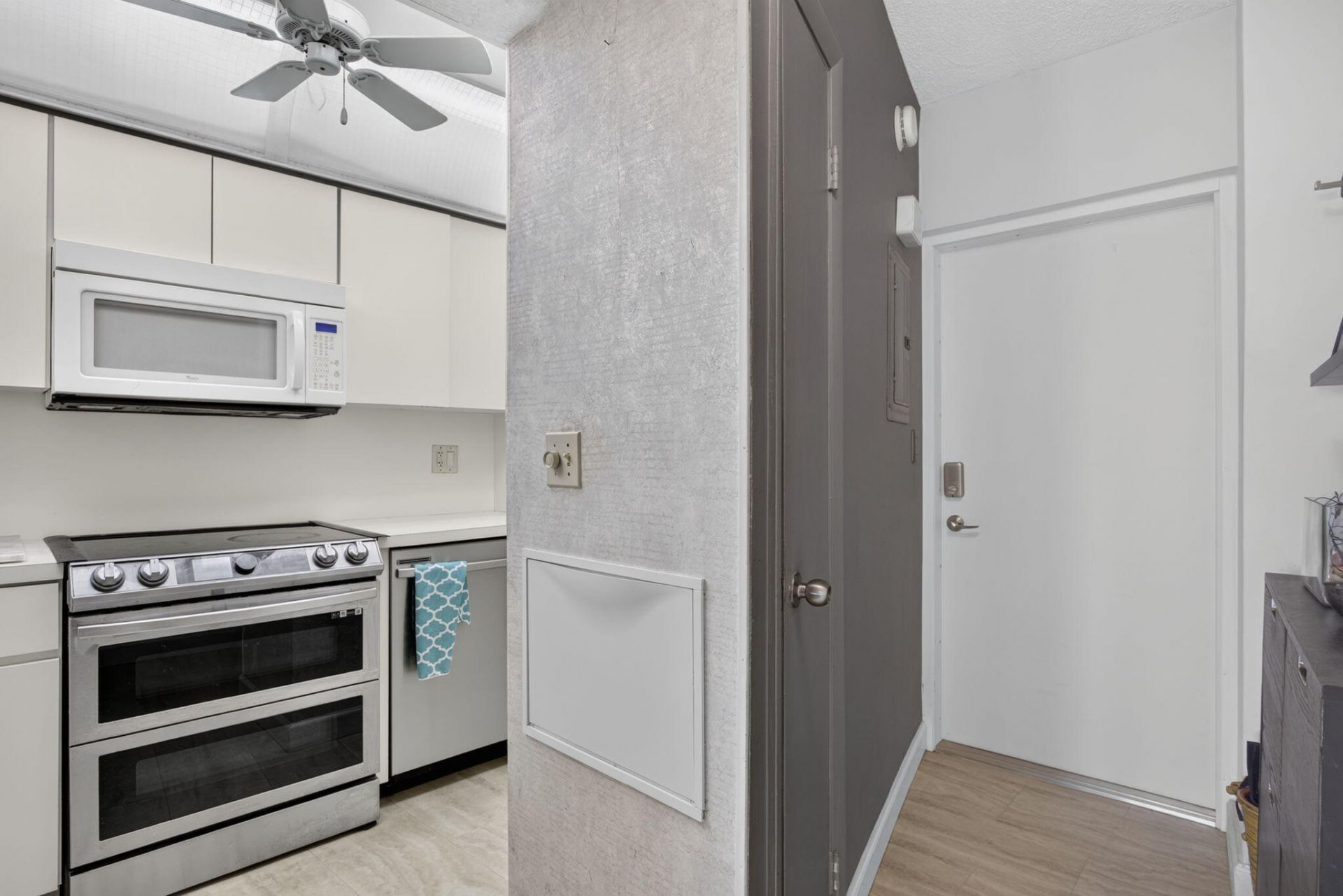 710 N Ocean Boulevard, Unit 506, Pompano Beach, FL 33062 Photo