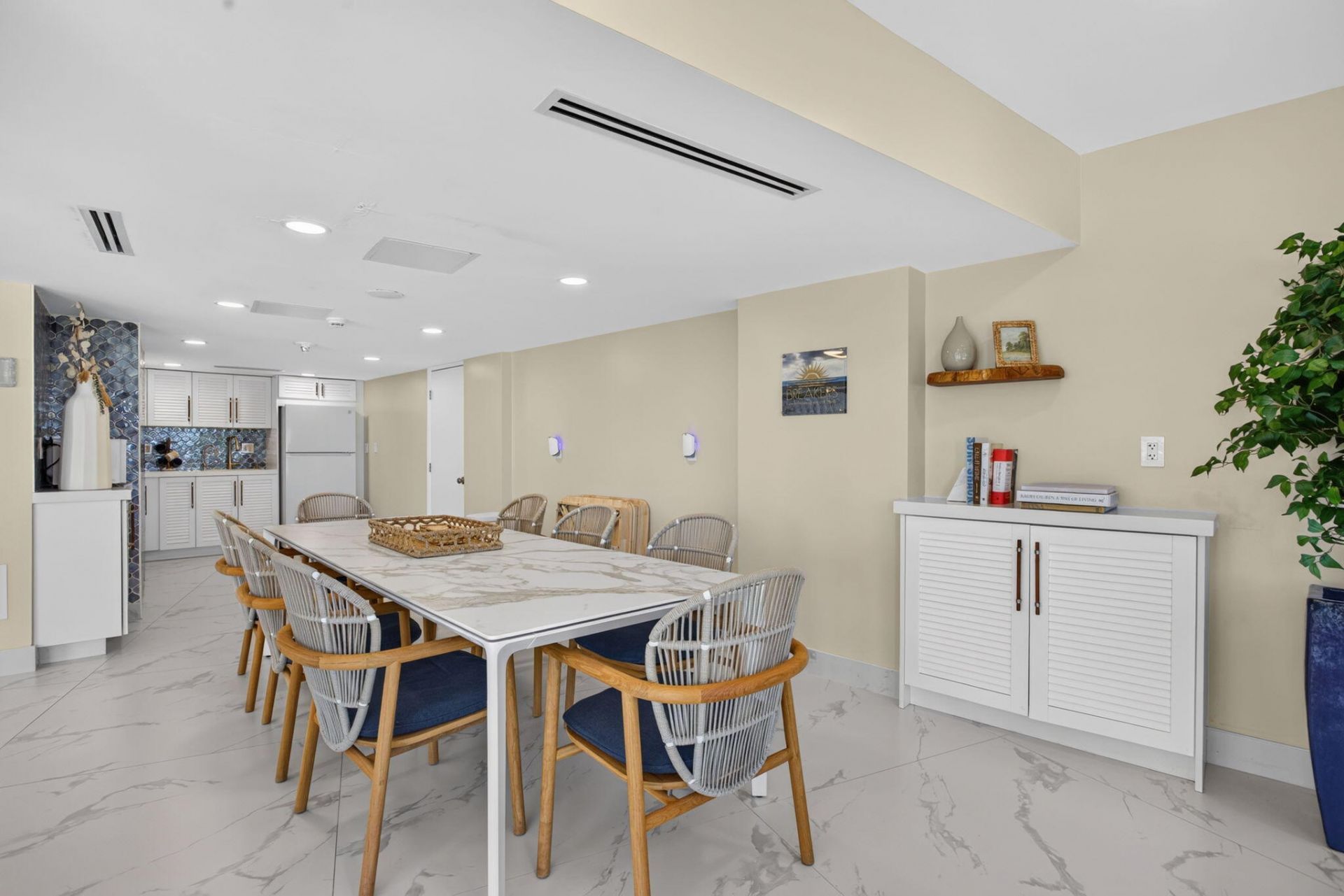 710 N Ocean Boulevard, Unit 506, Pompano Beach, FL 33062 Photo