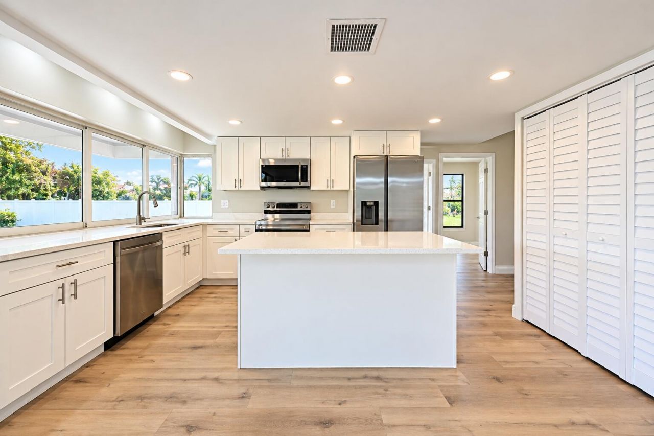 2502 SE Calusa Avenue, Port Saint Lucie, FL 34952 Photo