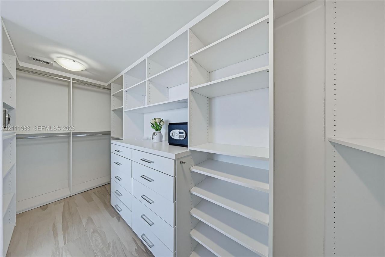 90 Alton Rd , Unit TH-8, Miami Beach, FL 33139 Photo