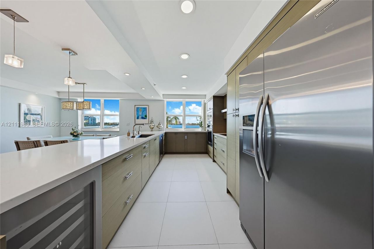 90 Alton Rd , Unit TH-8, Miami Beach, FL 33139 Photo