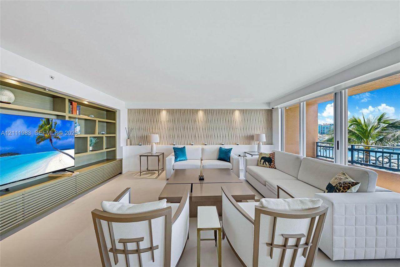 90 Alton Rd , Unit TH-8, Miami Beach, FL 33139 Photo