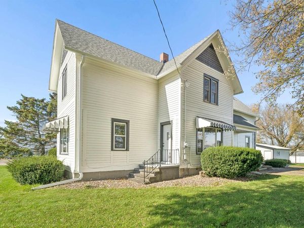 W6946 WISCONSIN AVENUE, Greenville, WI 54942