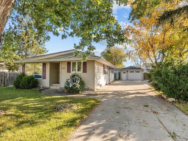 1508 COLLINS STREET, Neenah, WI 54956