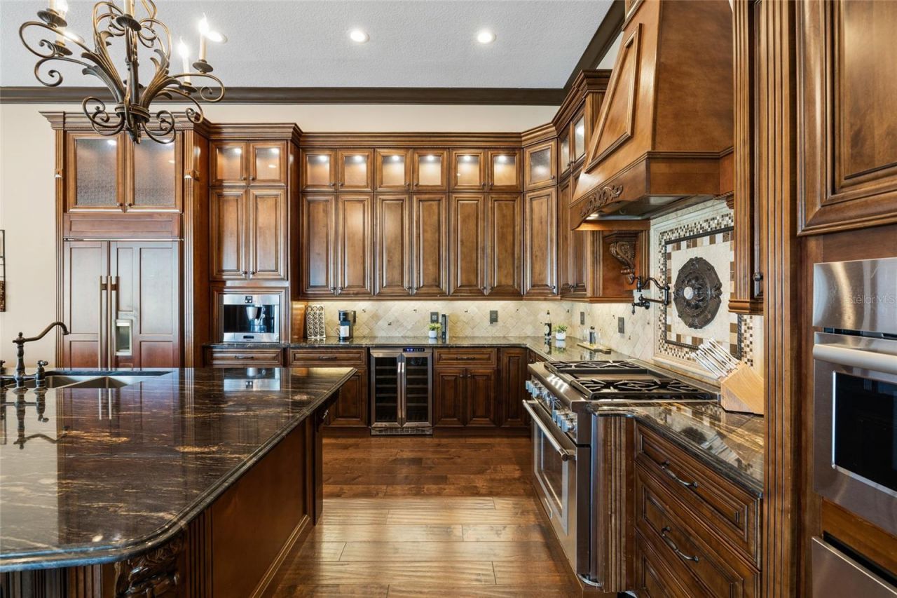 9805 Compass Point Way, Tampa, FL 33615 Photo