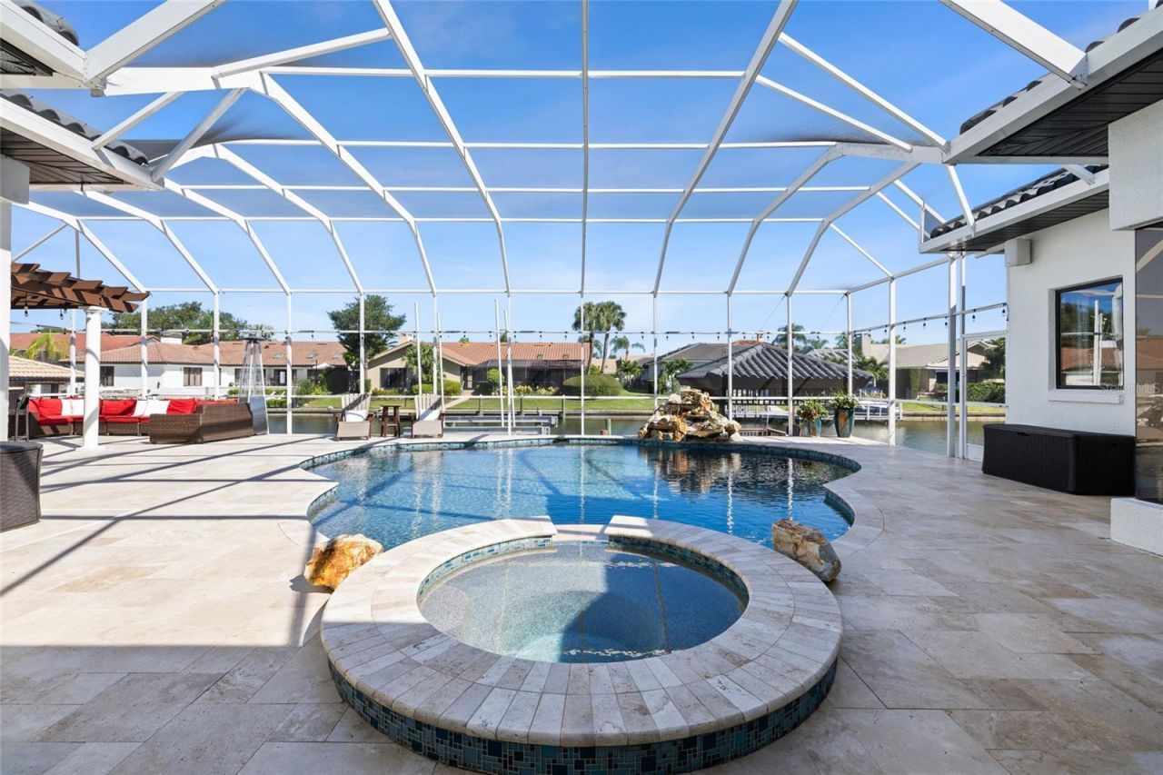 9805 Compass Point Way, Tampa, FL 33615 Photo