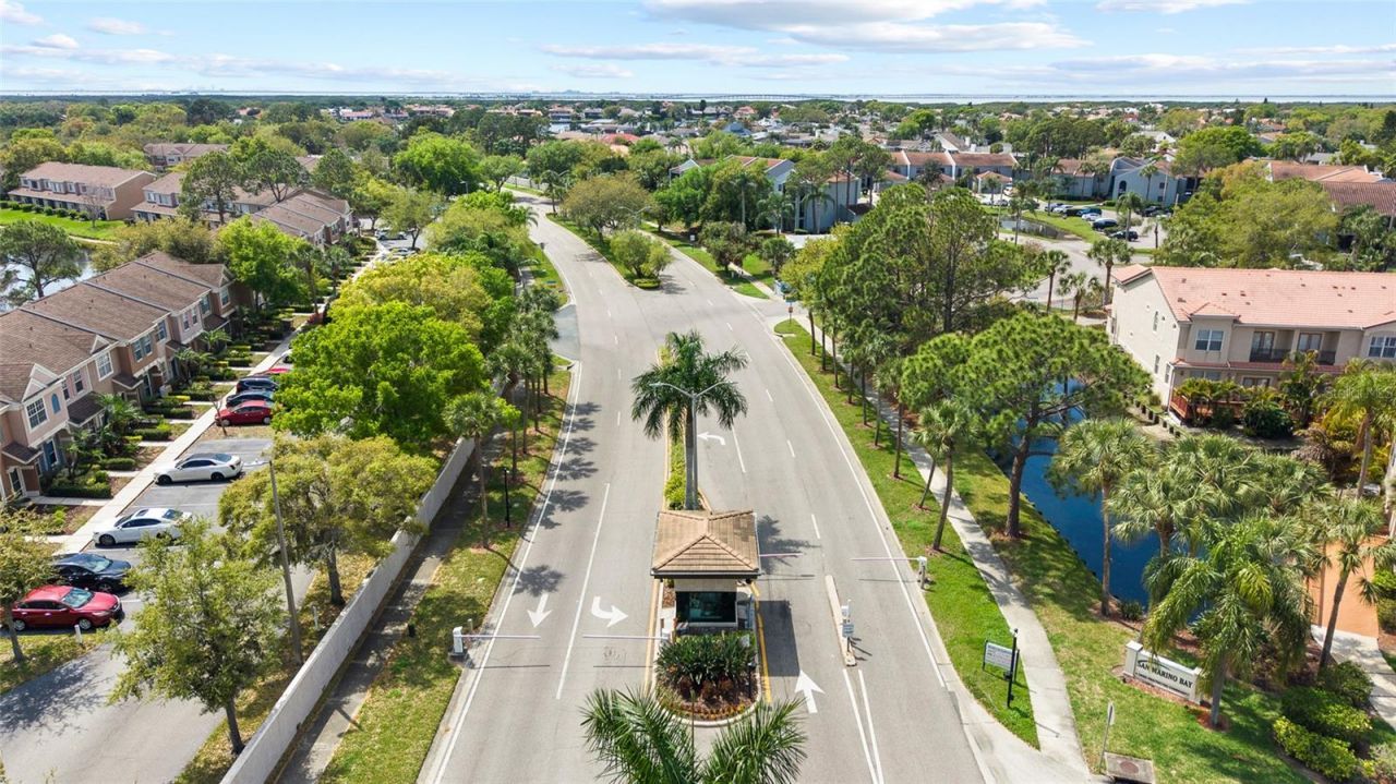 9805 Compass Point Way, Tampa, FL 33615 Photo