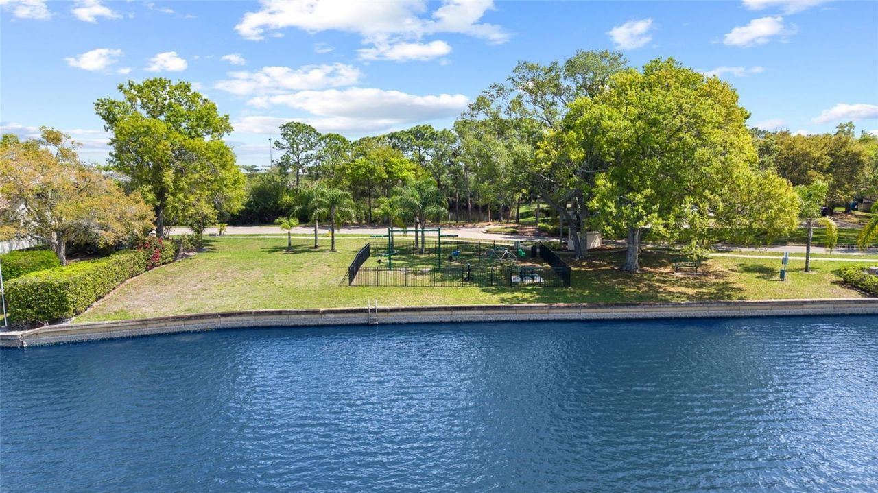 9805 Compass Point Way, Tampa, FL 33615 Photo