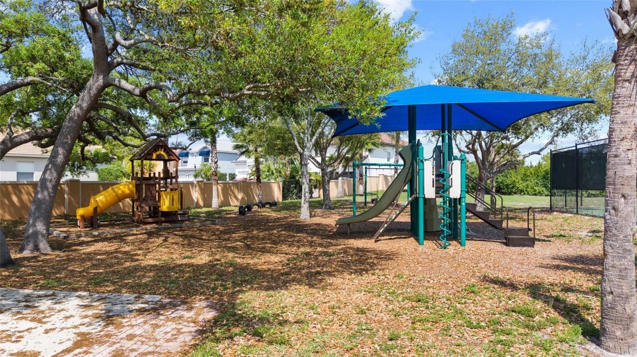 9805 Compass Point Way, Tampa, FL 33615 Photo
