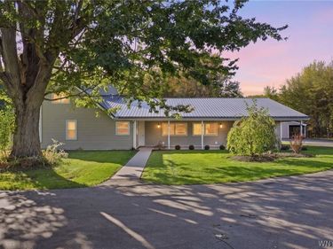 3274 Daniels Road, Ransomville, NY 14131
