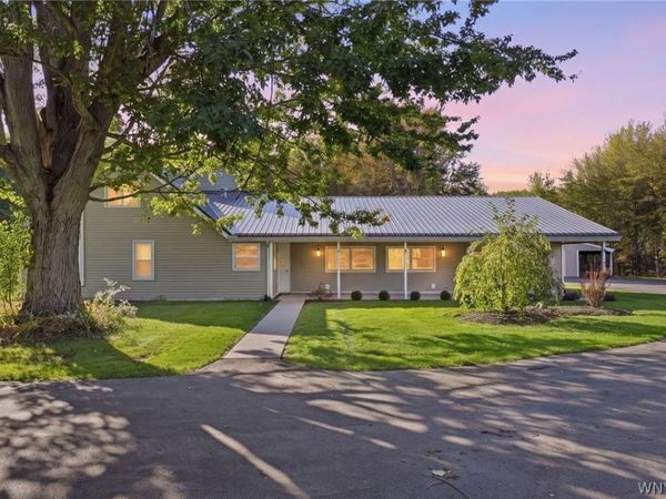3274 Daniels Road, Ransomville, NY 14131