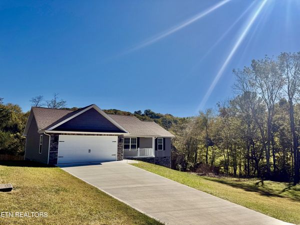 100 Bray Lane, Tazewell, TN 37879