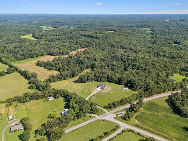 3393 Slayden Marion Rd , Cumberland Furnace, TN 37051