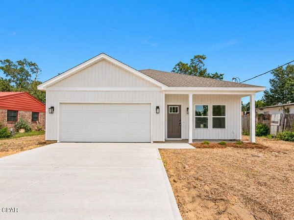 1702 Calhoun Avenue , Panama City, FL 32405