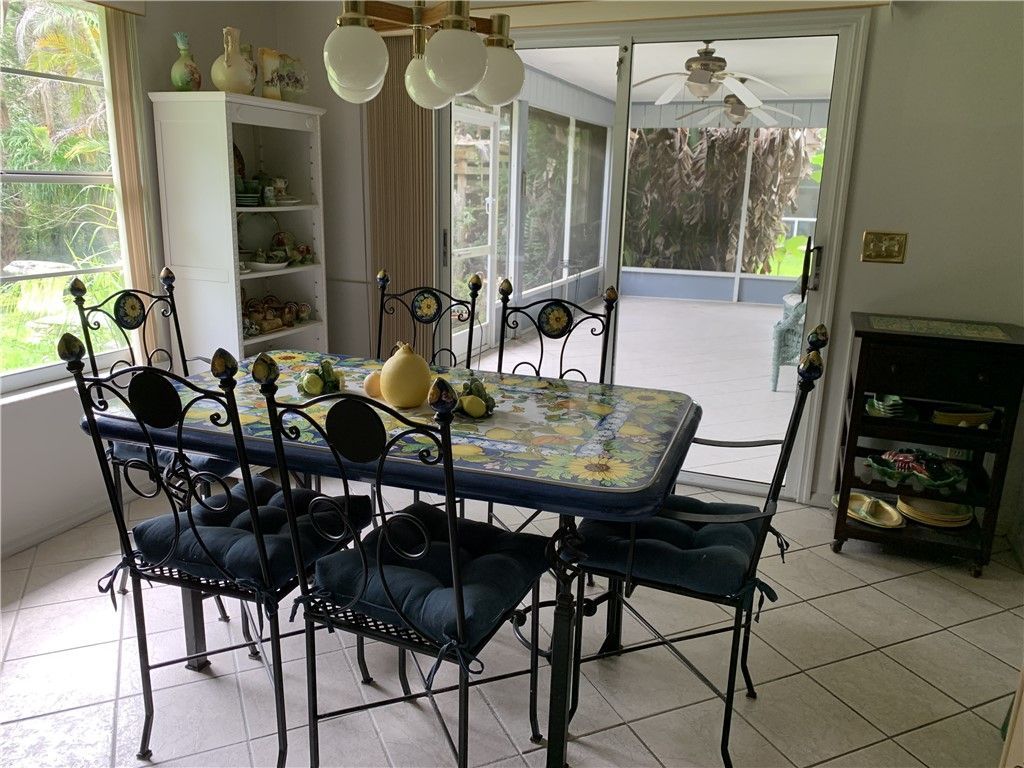 460 46th Court, Vero Beach, FL 32968 Photo