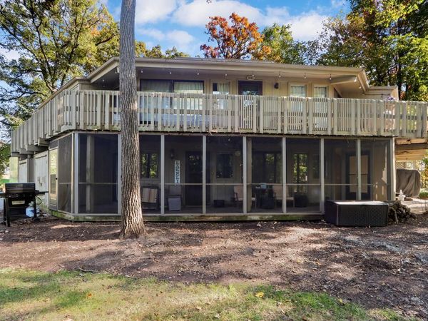304 Deerpath East, Unit C, Fontana, WI 53125