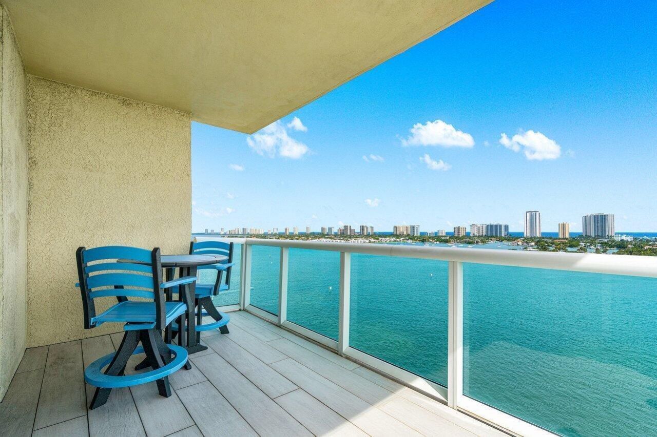 2640 Lake Shore Drive, Unit 1216, Riviera Beach, FL 33404 Photo