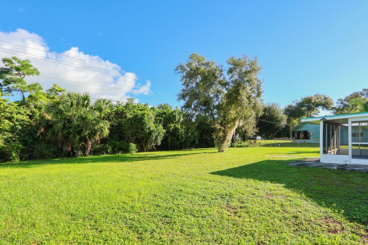 6904 Penny Lane, Fort Pierce, FL 34951 Photo