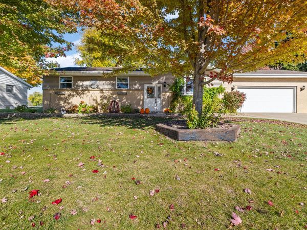 212 Second St, Addison, WI 53002