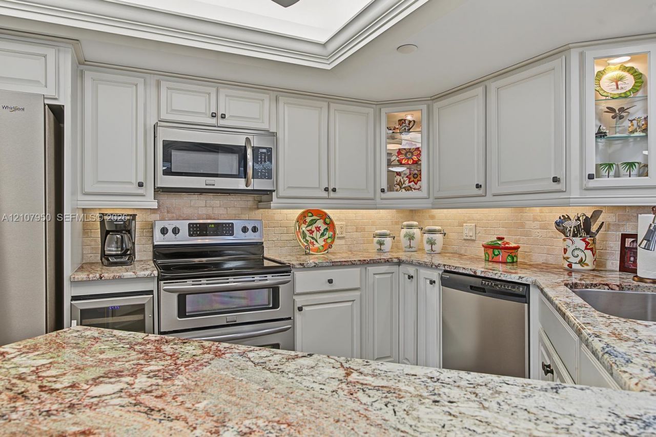 8800 S Ocean Drive, Unit 608, Jensen Beach, FL 34957 Photo