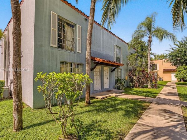 10840 N Kendall Dr , Unit W1, Miami, FL 33176