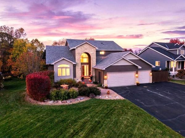 628 Lincoln Drive NE, Saint Michael, MN 55376