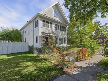 2104 6th Street N, Minneapolis, MN 55411