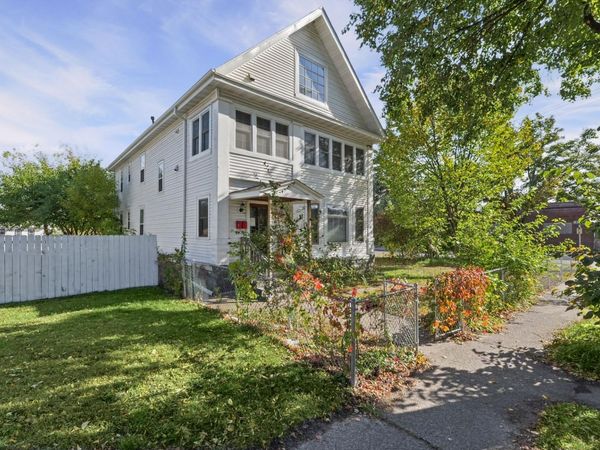 2104 6th Street N, Minneapolis, MN 55411