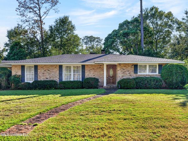 1403 Third Avenue, Picayune, MS 39466