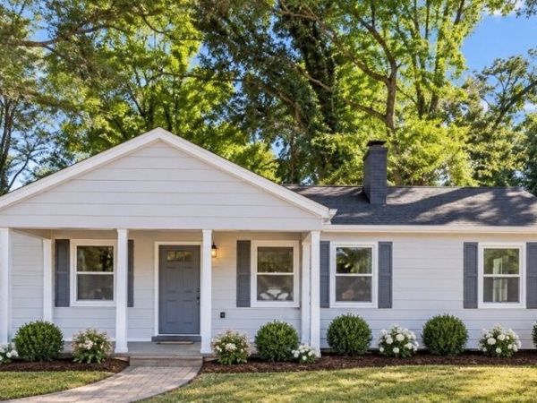 2168 Penrose Drive, East Point, GA 30344