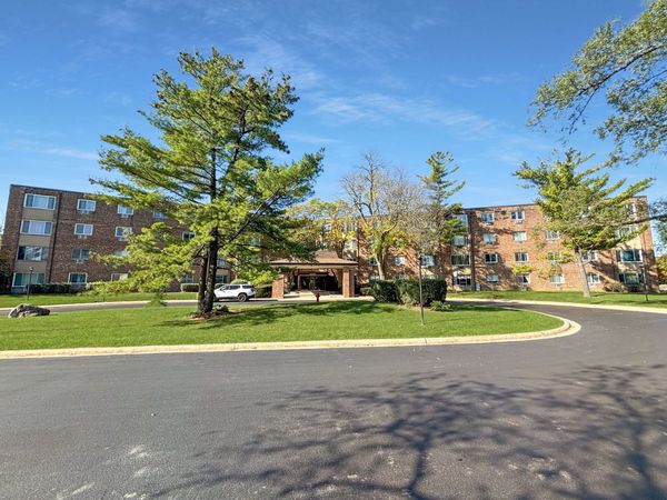 1500 Robin Circle , Unit 206, Hoffman Estates, IL 60169