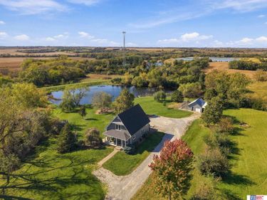 28919 S 96th Street, Firth, NE 68358