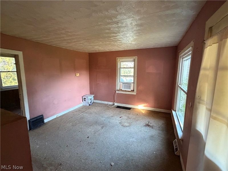 2581 Saxe Road, Mogadore, OH 44260 Photo 4