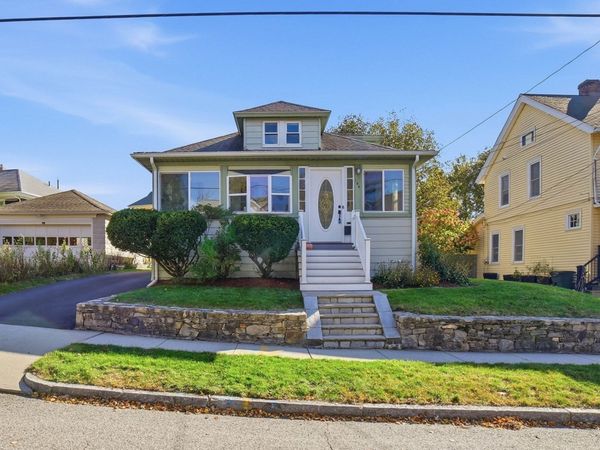 194 Whitmarsh Ave, Worcester, MA 01606