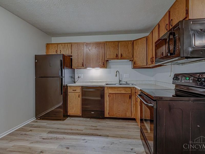 7240 Creekview Drive, Unit 2, Cincinnati, OH 45247 Photo 11