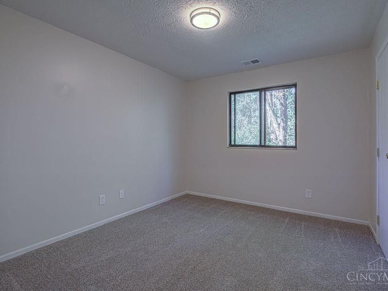 7240 Creekview Drive, Unit 2, Cincinnati, OH 45247 Photo 14