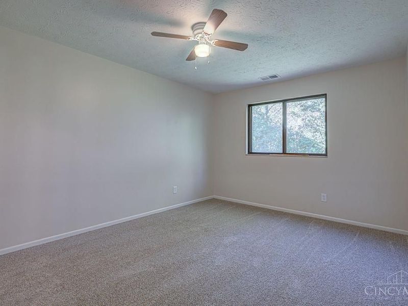 7240 Creekview Drive, Unit 2, Cincinnati, OH 45247 Photo 17