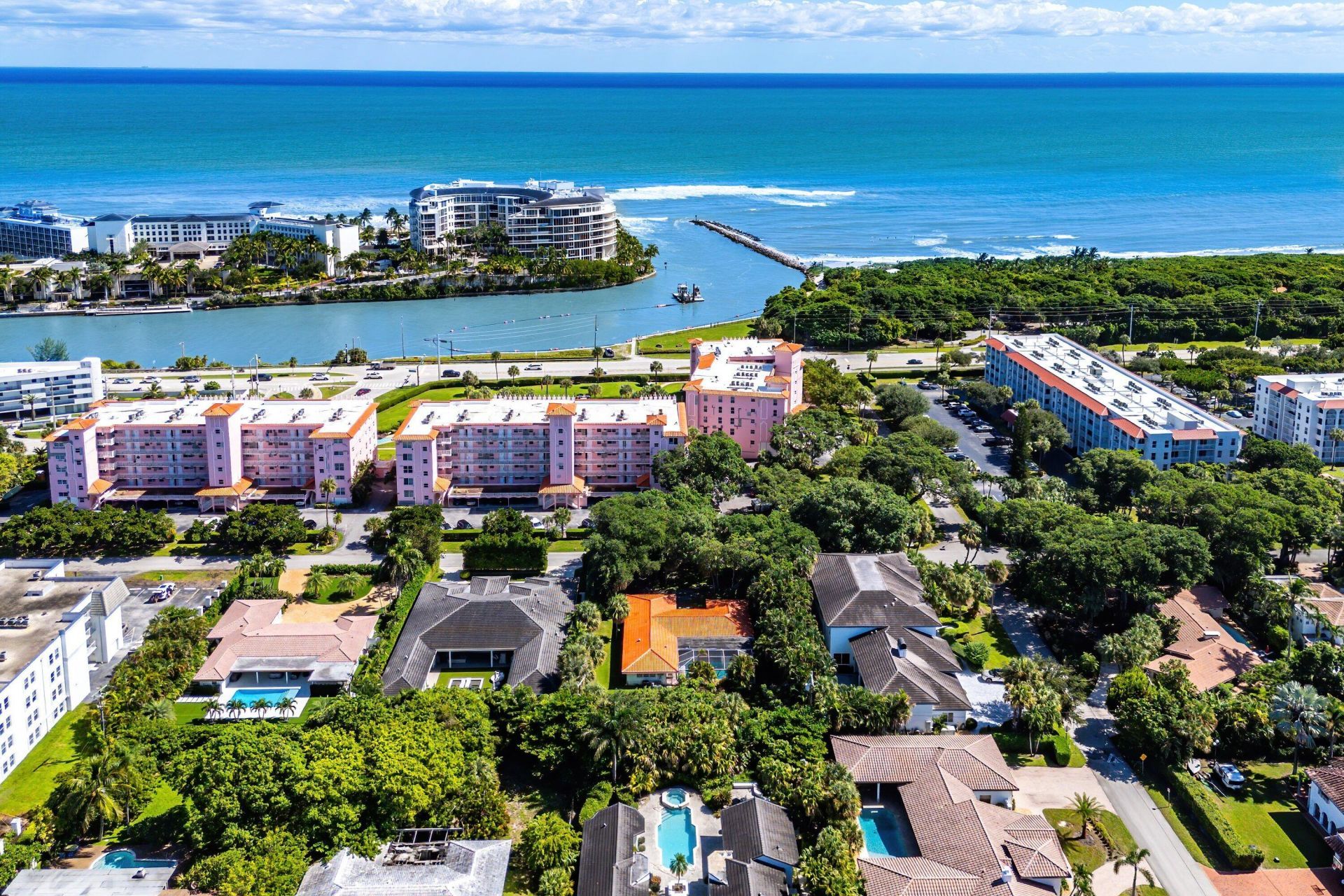 1075 Banyan Road, Boca Raton, FL 33432 Photo