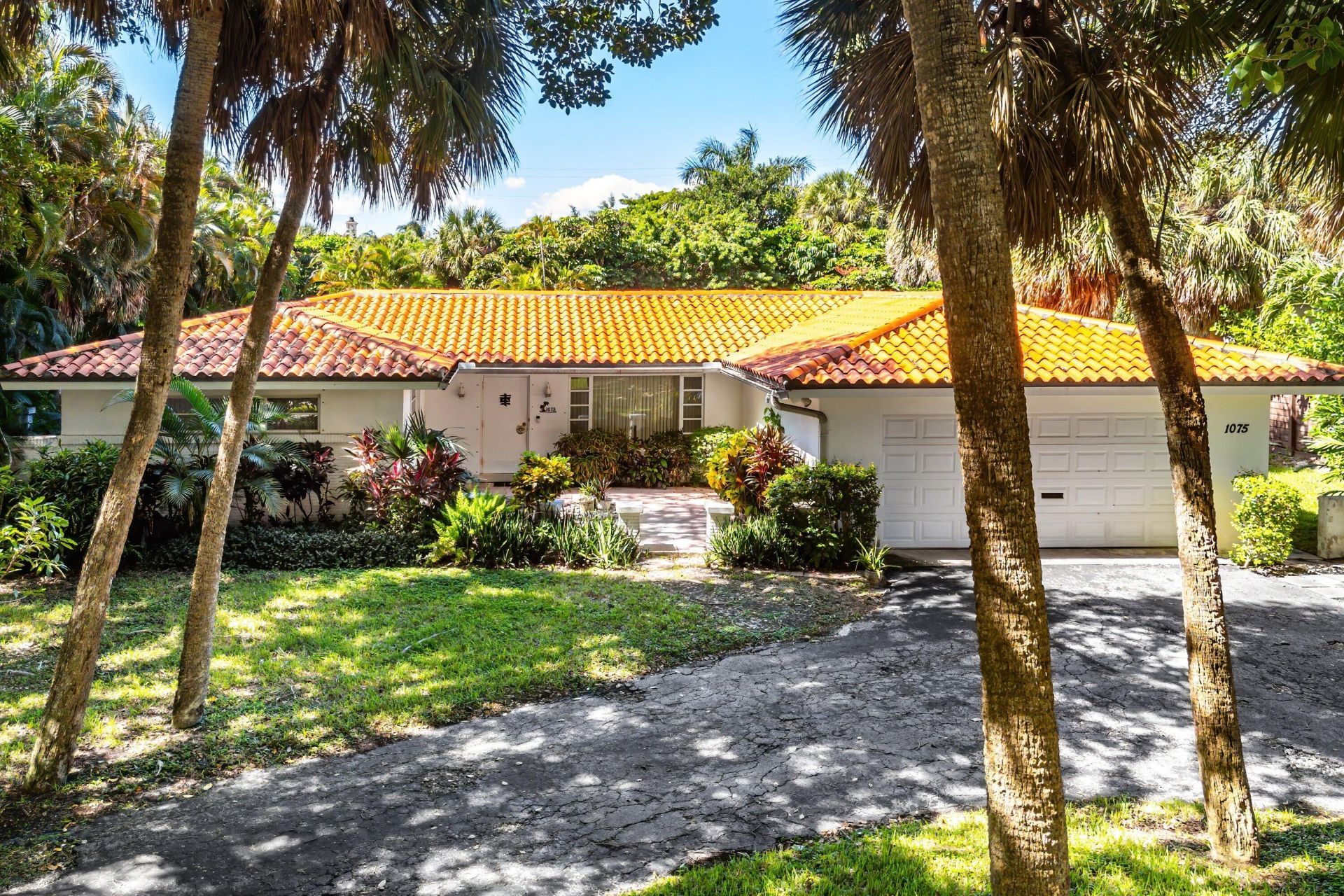 1075 Banyan Road, Boca Raton, FL 33432 Photo