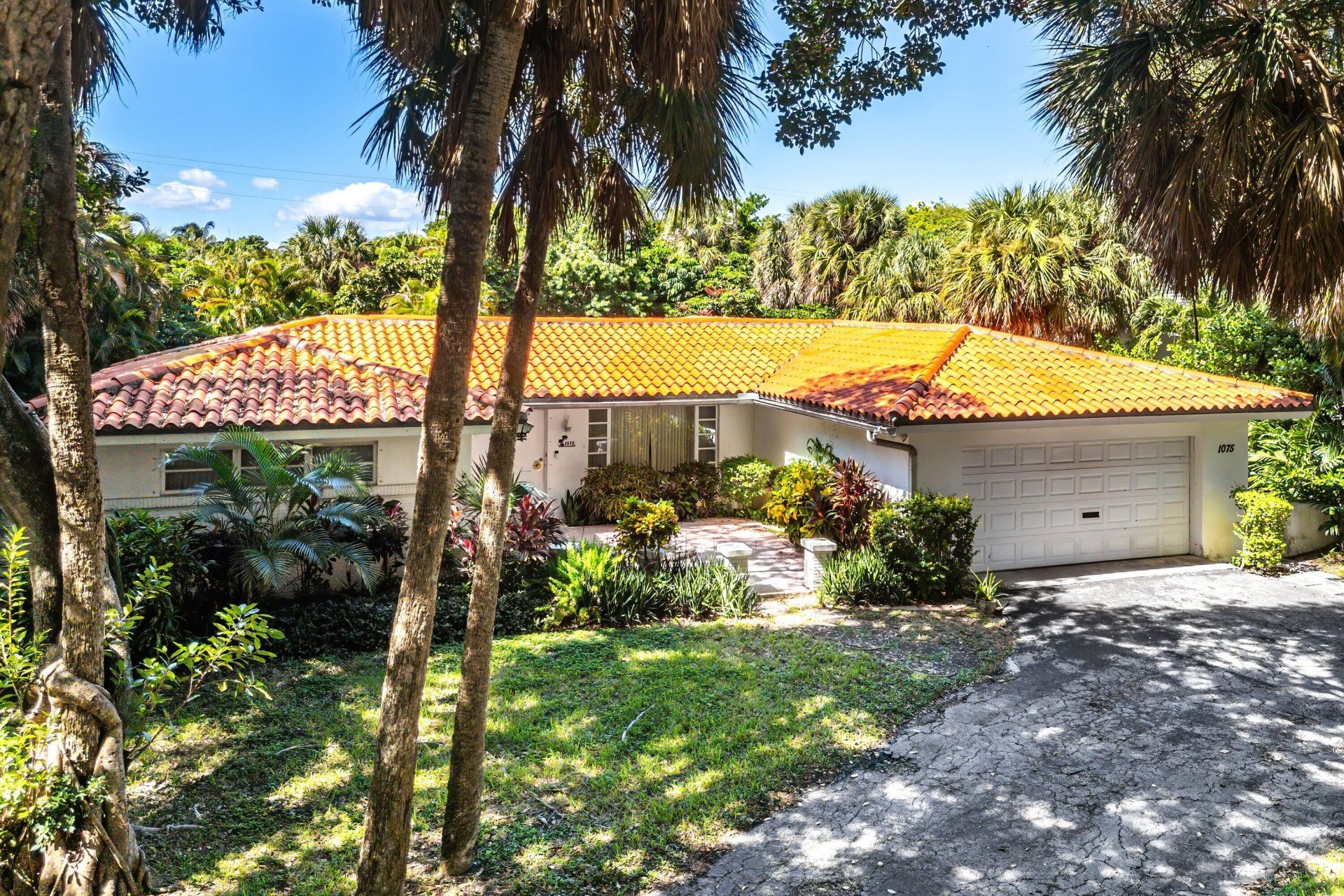 1075 Banyan Road, Boca Raton, FL 33432 Photo