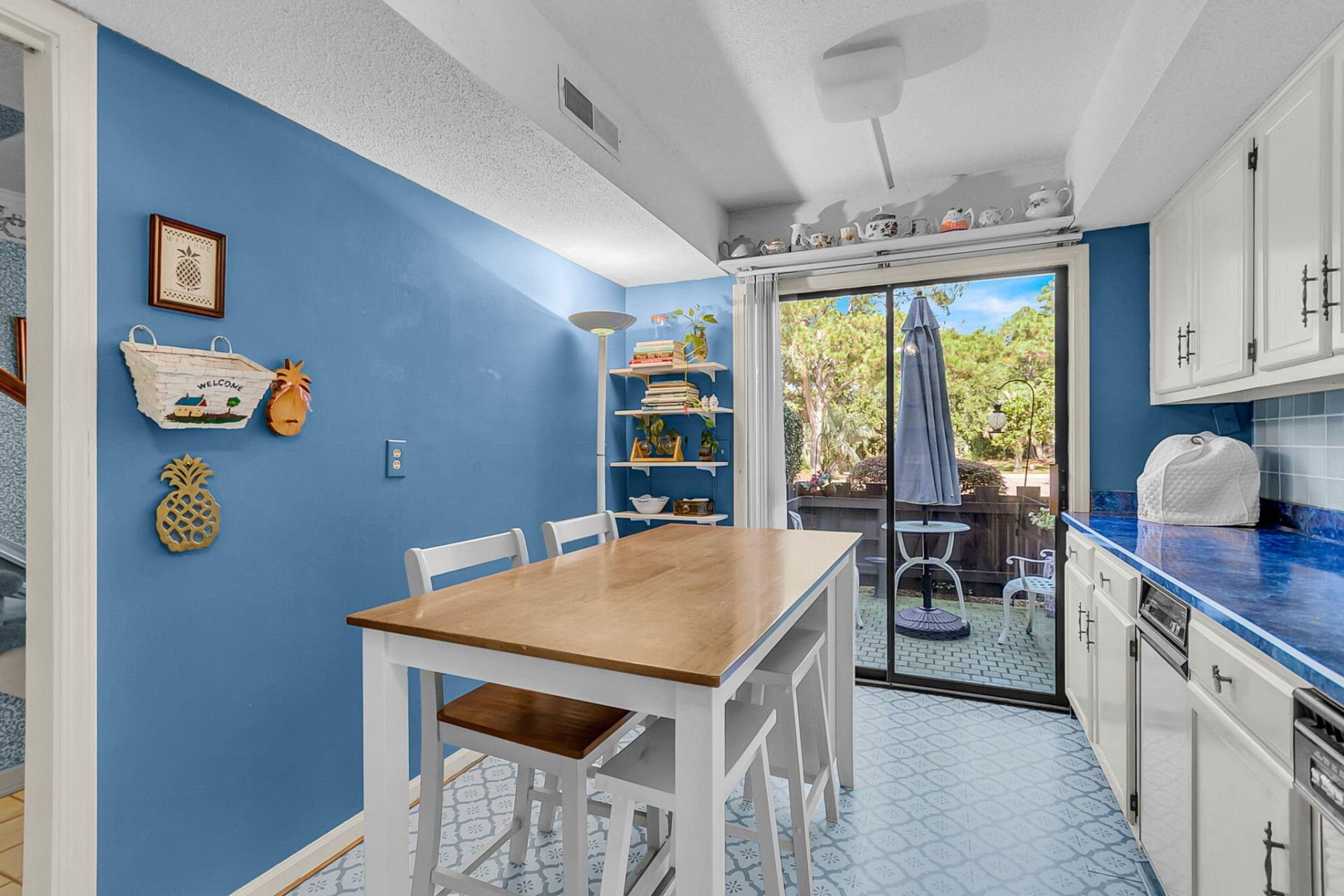 1803 Ventura Place Photo 8
