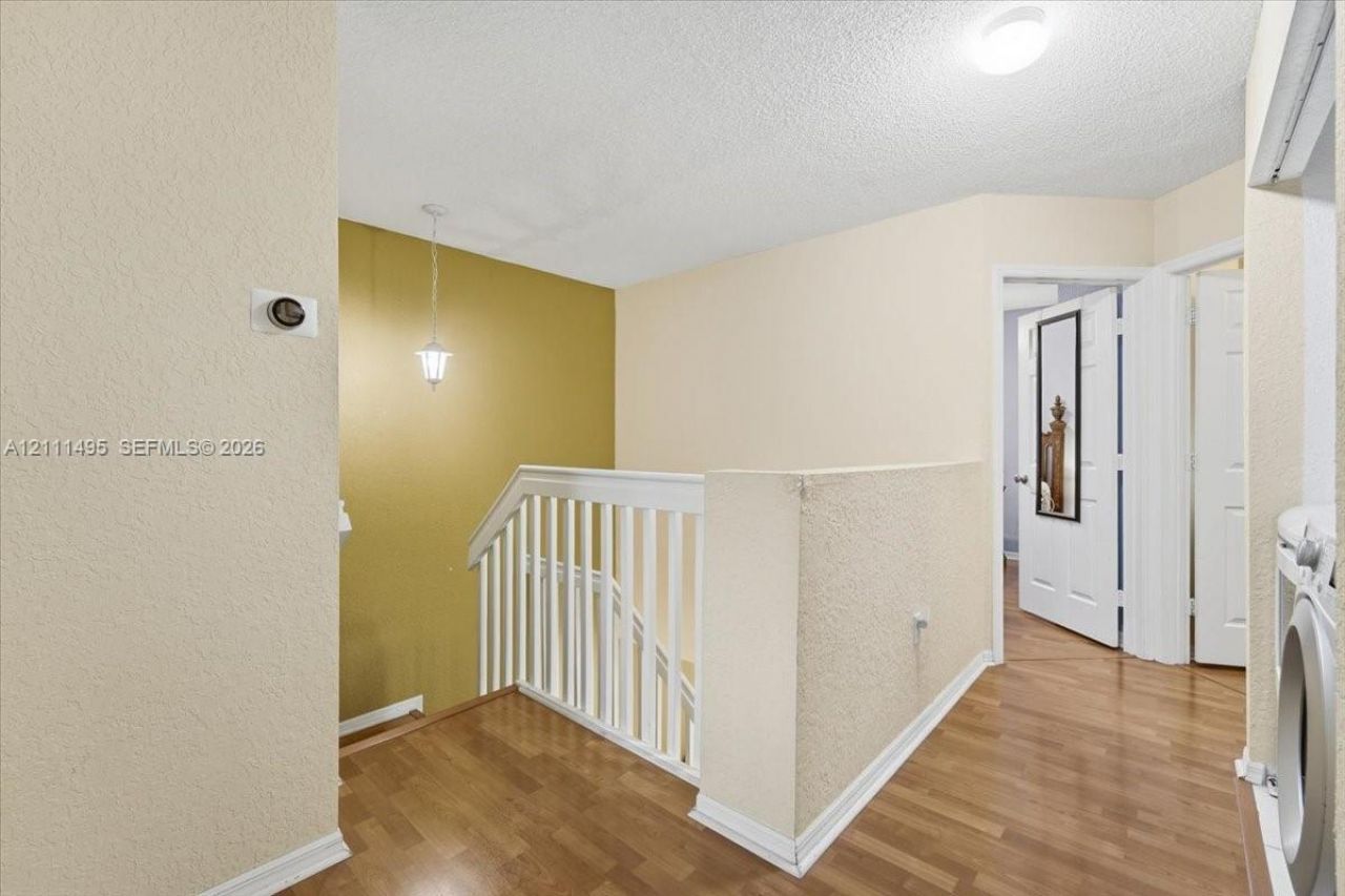 5331 NW 89th Ter, Sunrise, FL 33351 Photo