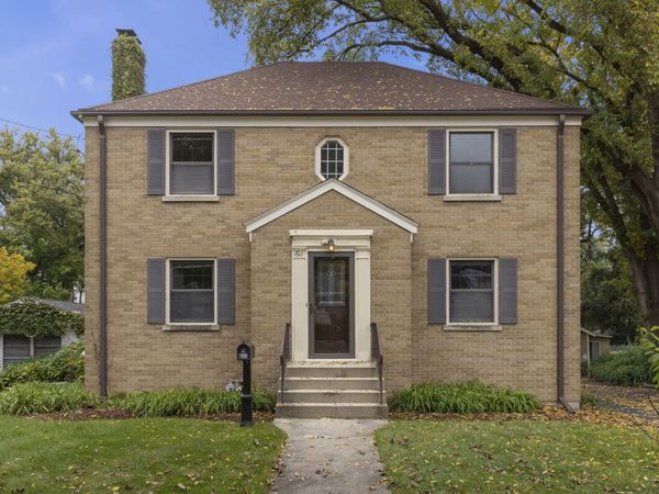 611 E Illinois Street , Wheaton, IL 60187